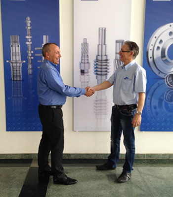 Inhouse-Train-the-Trainer-Ausbildung mit persönlichem Austausch in Unternehmensumgebung